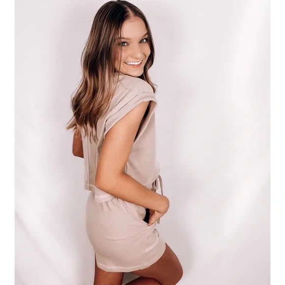 mocha muscle top and short set - Picture 2 of 2